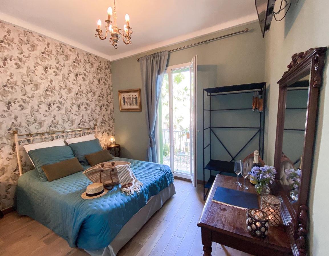 Hotel Le Ponteil Антиб Екстериор снимка