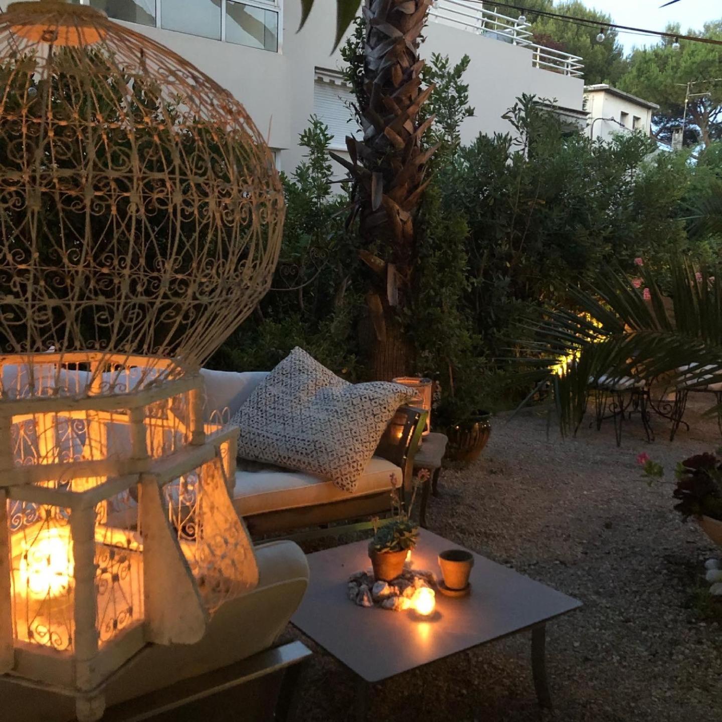 Hotel Le Ponteil Антиб Екстериор снимка